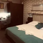 住宿加早餐酒店 Tulipan Panzio 3*