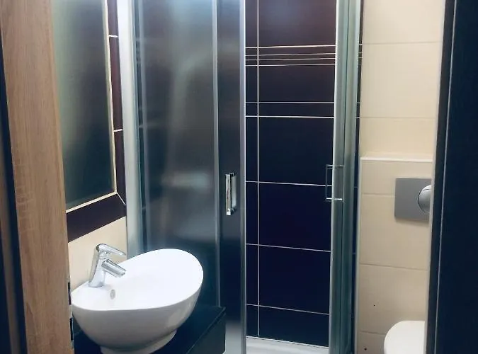 Tulipan Panzio Bed & Breakfast 3*